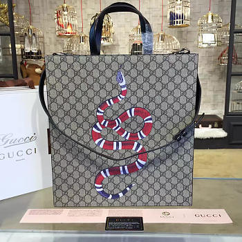 Gucci Courrier Supreme 2284