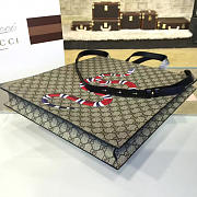 Gucci Courrier Supreme 2284 - 5