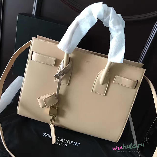 YSL sac de jour 4879 - 1