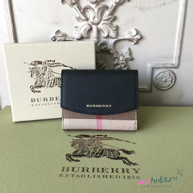 Burberry Wallet 5736 - 1