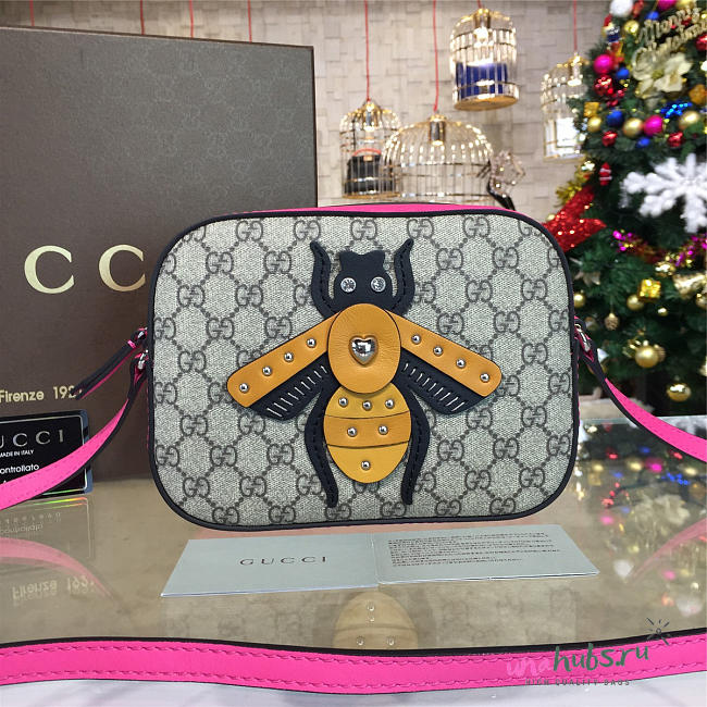 Gucci gg supreme bee shoulder bag - 1