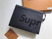 Louis Vuitton Supreme Clutch M41366 Black - 1