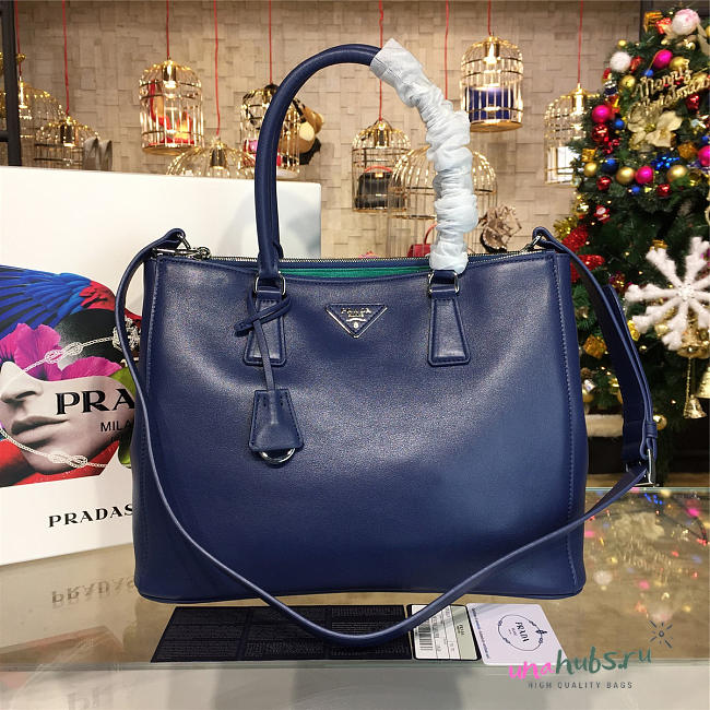 Prada galleria 3983 - 1