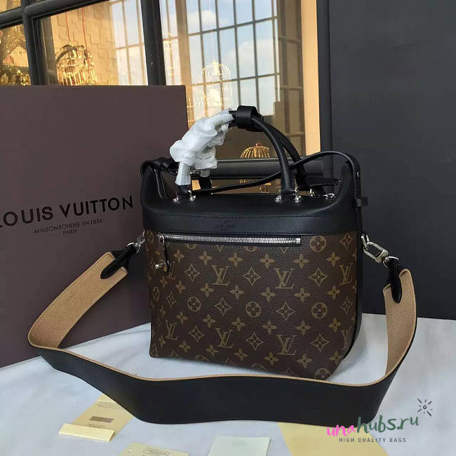 Louis Vuitton CITY CRUISER 3758 - 1