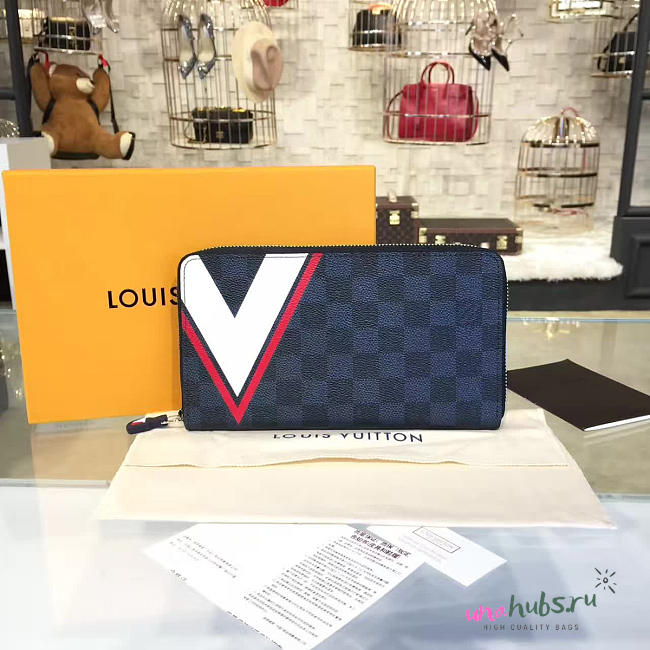 Louis Vuitton ZIPPY 3160 - 1