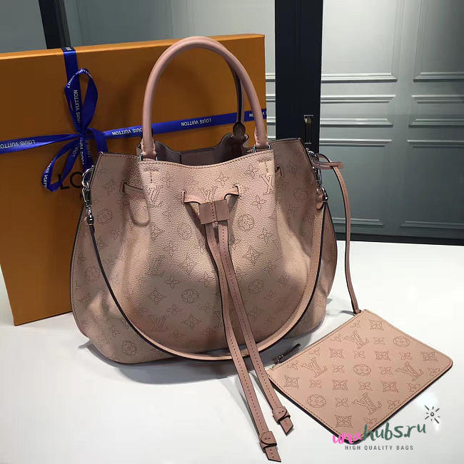 Louis Vuitton Girolata - 1