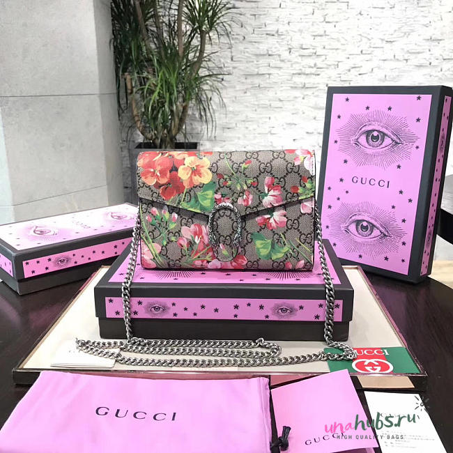 Gucci WOC 2565 - 1