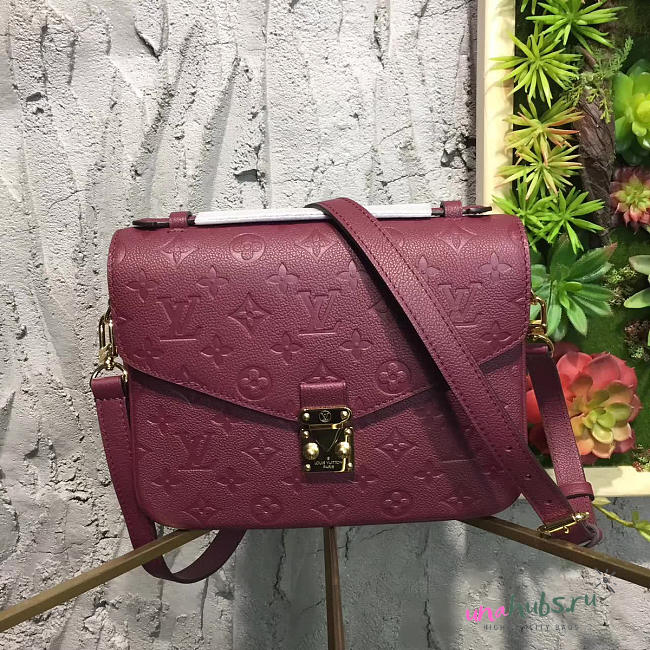 Louis Vuitton POCHETTE METIS 3757 - 1