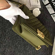 Chanel Green Quilted Caviar Medium Boy Bag A67086 VS09827 - 6