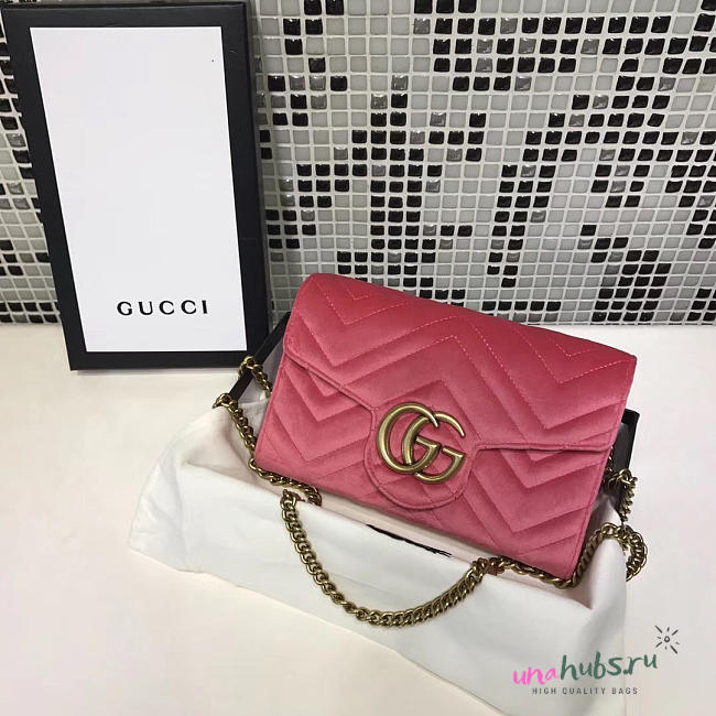 Gucci WOC 2582 - 1