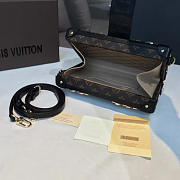 Louis Vuitton PETITE MALLE 3268 - 6