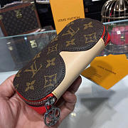 Louis Vuitton Glasses case - 5