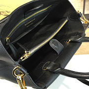 Burberry Shoulder Bag 5740 - 2