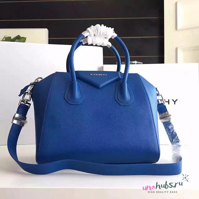 Givenchy Small Antigona handbag 2025 - 1