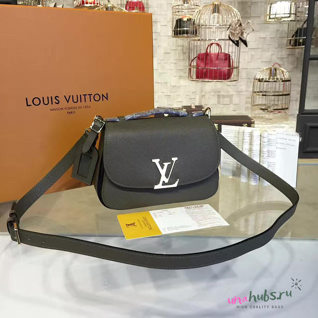 Louis Vuitton VIVIENNE - 1