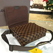 LOUIS VUITTON DISTRICT PM 3413 - 3