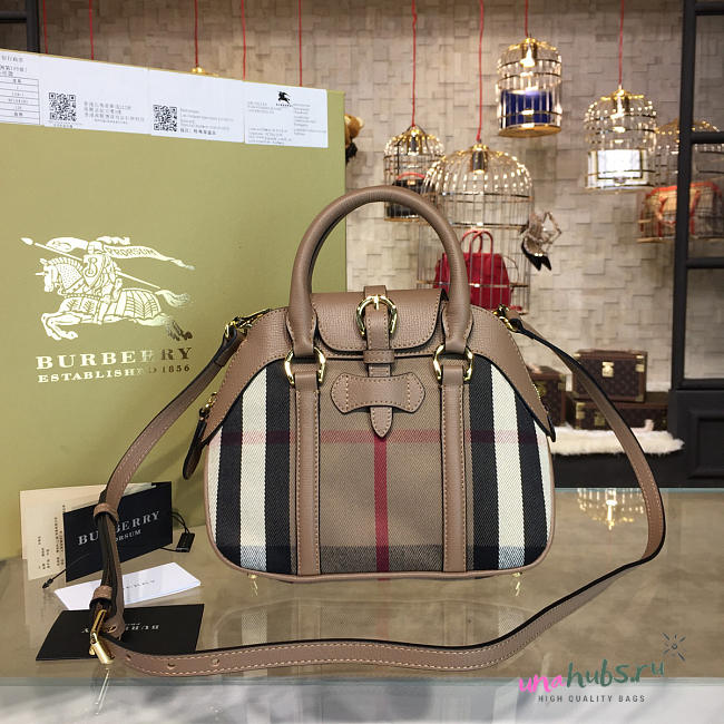 Burberry Shoulder Bag 5754 - 1