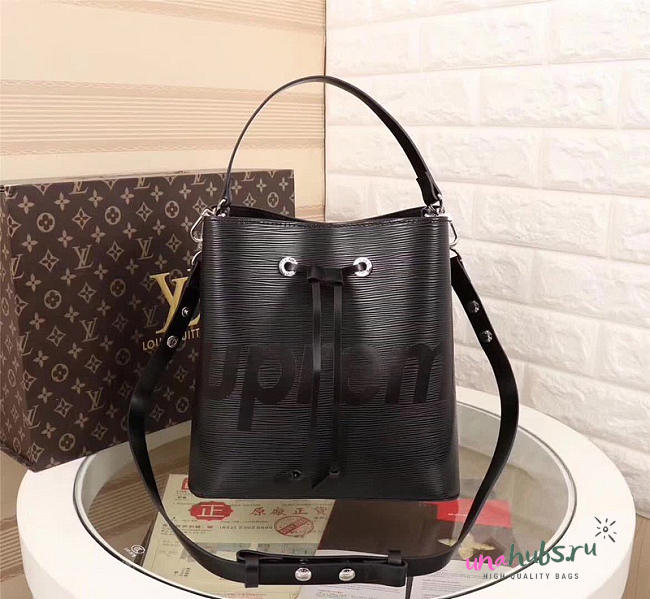 Louis Vuitton Supreme Bucket Bag M44022 2996 - 1