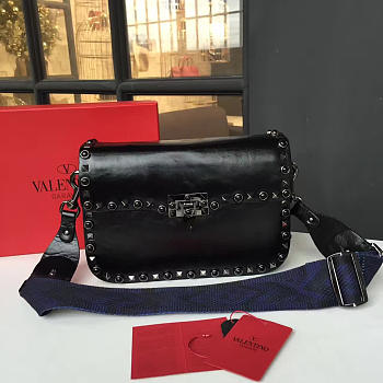 Valentino GUITAR ROCKSTUD ROLLING CROSS BODY BAG 4677