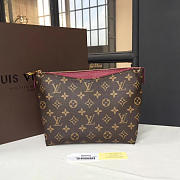 Louis Vuitton BEAUTY CASE - 1