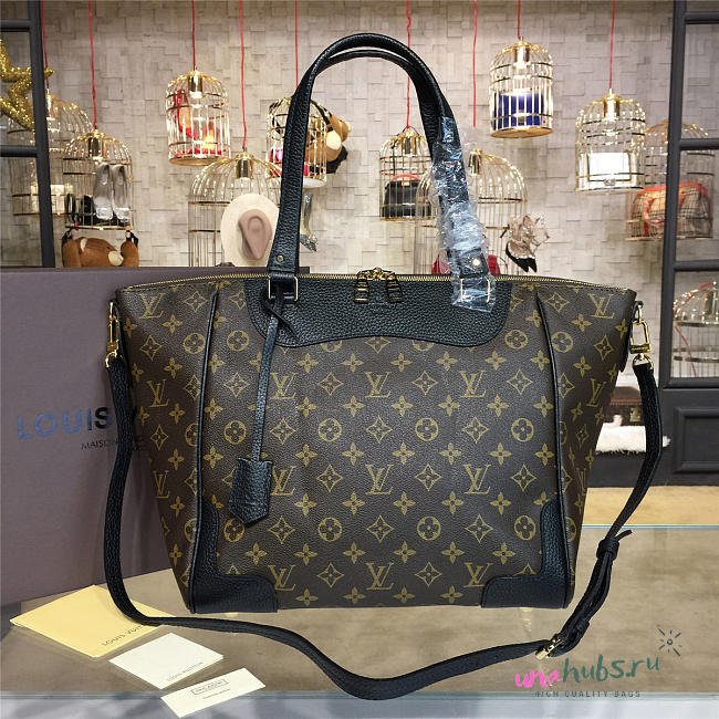 LOUIS VUITTON ESTRELA 3399 - 1