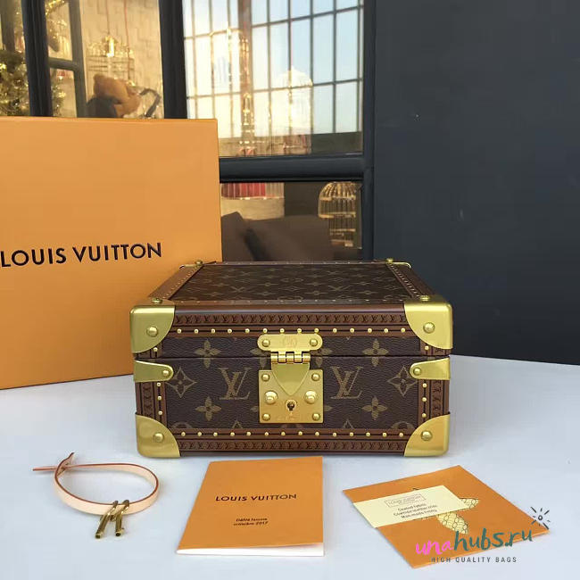 Louis Vuitton Box 3503 - 1