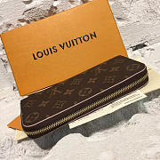 Louis Vuitton Wallet - 6