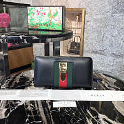 Gucci Wallet 2511 - 1