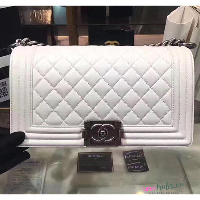 Chanel White Quilted Lambskin Medium Boy Bag A67086 VS07017 - 1