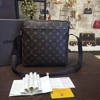 Louis Vuitton Tratteur