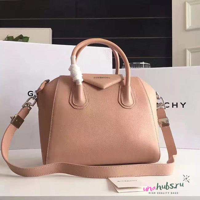 Givenchy Small Antigona handbag 2024 - 1