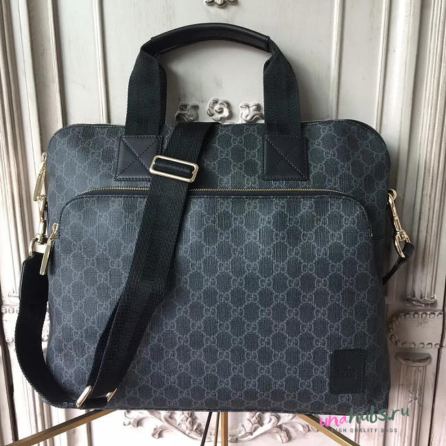 Gucci Shoulder Bag 2462 - 1