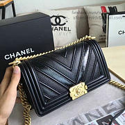 Chanel Chevron Medium Boy Bag Black A67086 VS00849 - 3