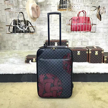 Louis Vuitton Travel box 3059