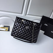 Chanel Shopping bag - 2