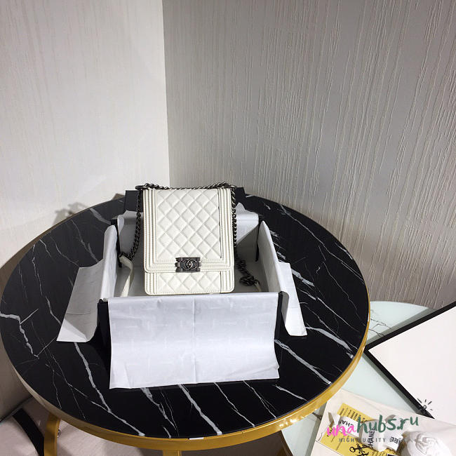 Boy Chanel Handbag 19.5cm White With Silver Hardware - 1