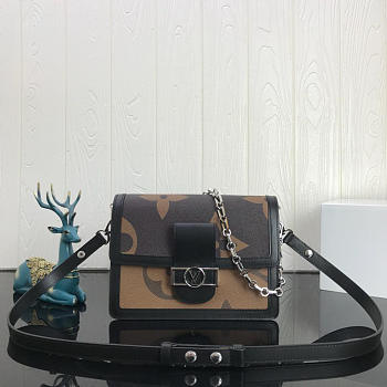 Louis Vuitton Dauphine Handbag 