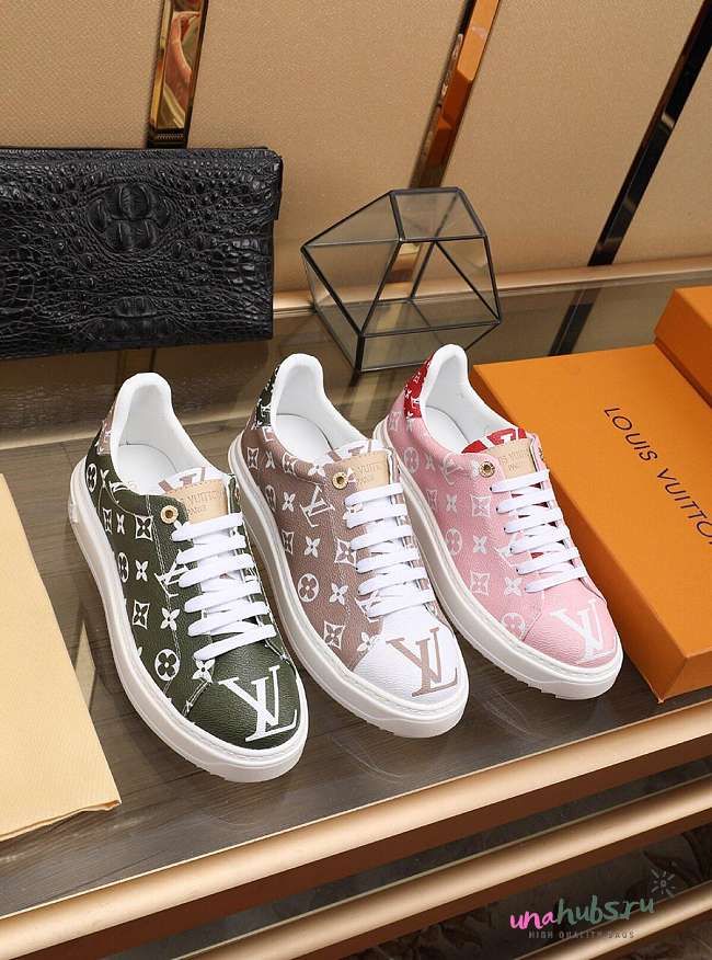 LV sneakers shoes - 1