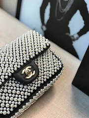 Chanel Flap bag with Imitation Pearls - 3