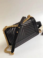 Chanel Le Boy 25cm Chevron Falp Caviar Black Leather - 3