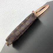  Louis Vuitton POCHETTE ACCESSOIRES Monogram Canvas - 5