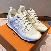 Louis Vuitton Sneakers White - 2