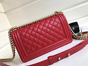 Chanel 25cm Caviar Red leather Boy bag Gold Hardware - 4