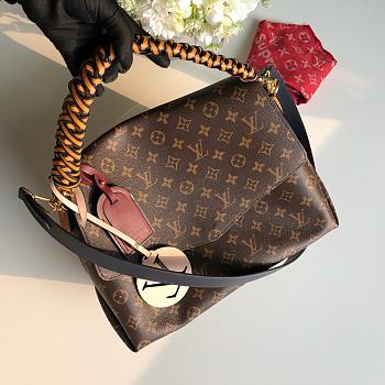 Louis Vuitton BEAUBOURG MM 