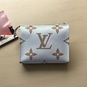 Louis Vuitton Pouch m47542 - 2