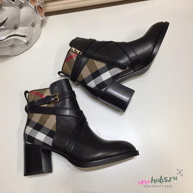 Burberry Boots 002 - 1