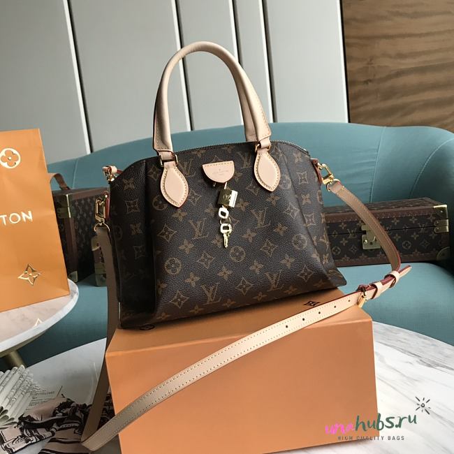 LOUIS VUITTON RIVOLI MM M44546 - 1