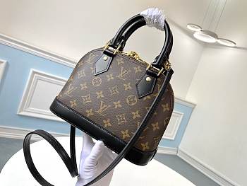 Louis Vuitton Alma Bridge M53152