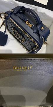 Chanel Vanity Case Navy Small - 2