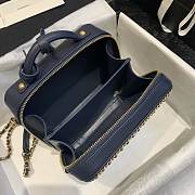 Chanel Vanity Case Navy Small - 4